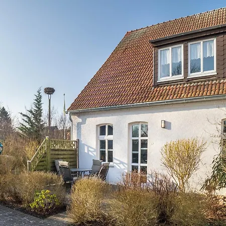Apartman In Der Mecklenburger Seenplatte, Cleaning Included *